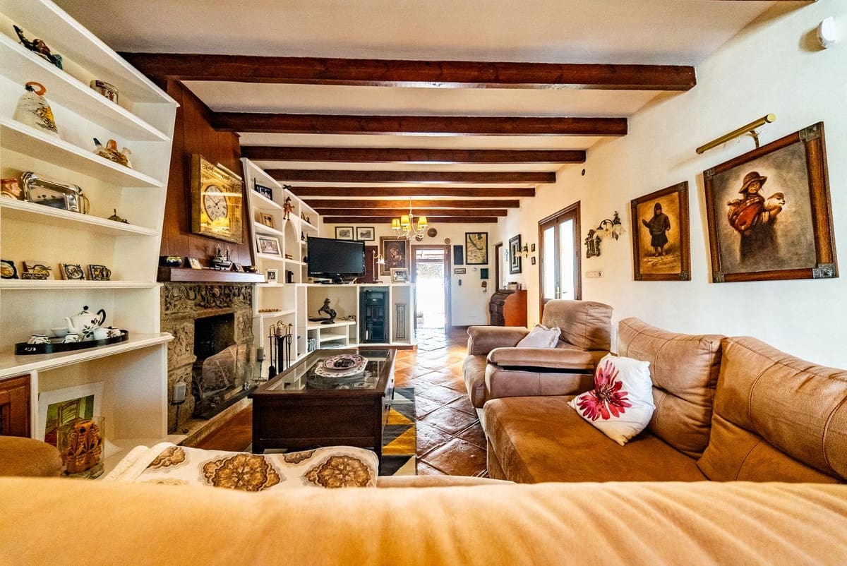 5 soverom Villa til salgs i Alhaurin de la Torre med svømmebasseng - € 1 390 000 (Ref: 9972128)