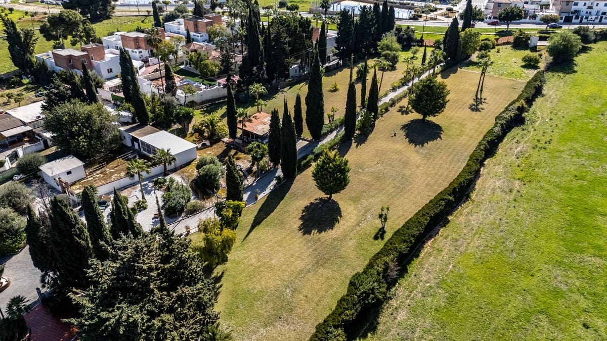 5 soverom Villa til salgs i Alhaurin de la Torre med svømmebasseng - € 1 390 000 (Ref: 9972128)