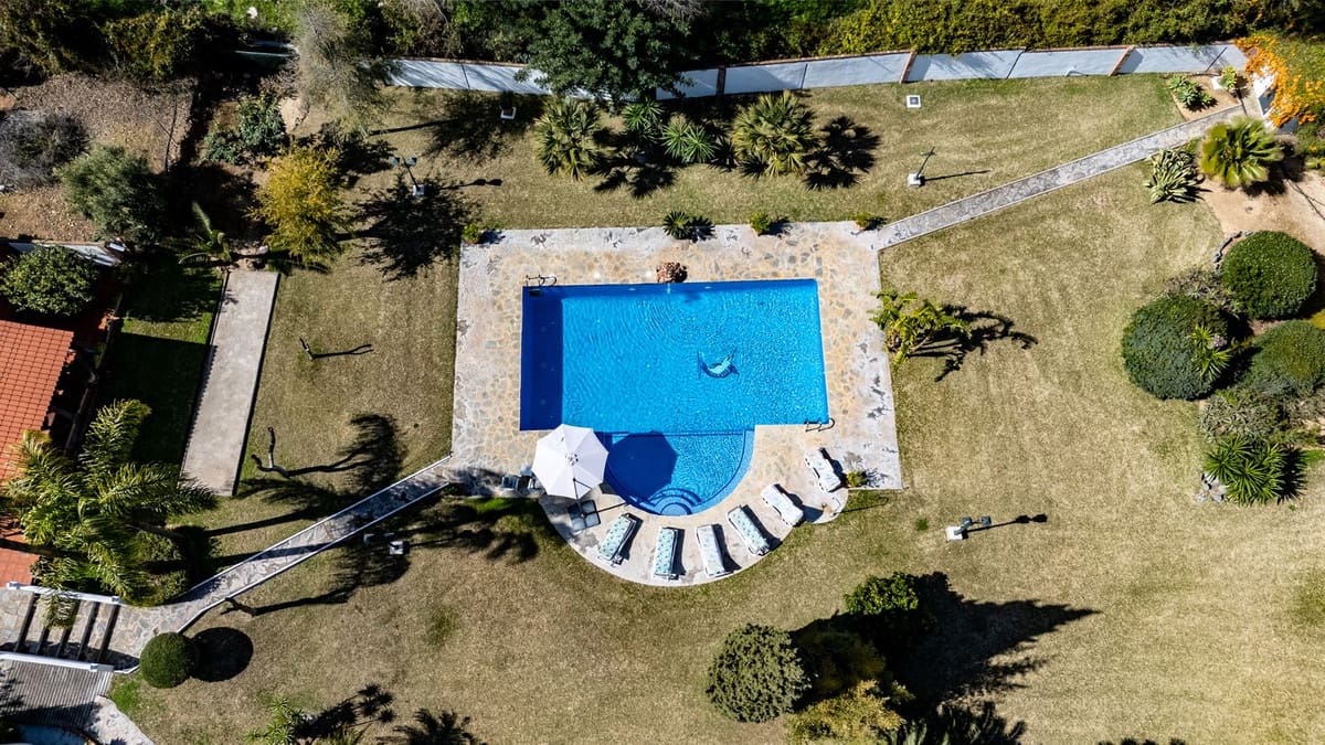 5 soverom Villa til salgs i Alhaurin de la Torre med svømmebasseng - € 1 390 000 (Ref: 9972128)