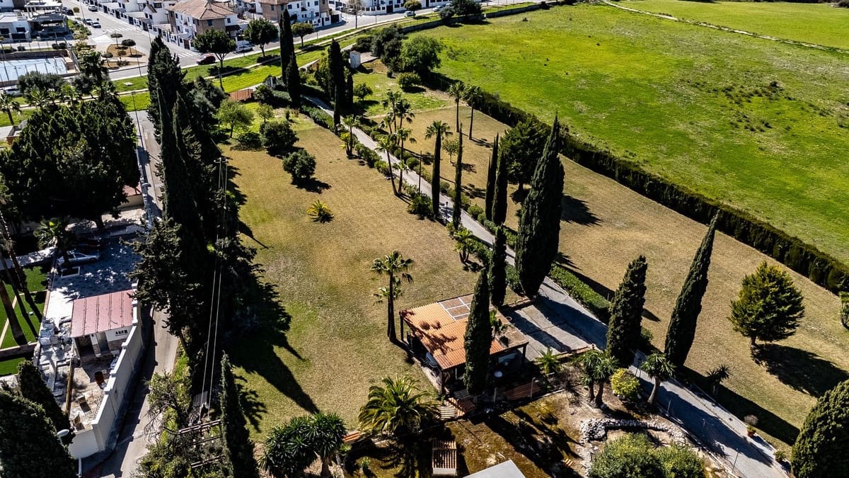 5 soverom Villa til salgs i Alhaurin de la Torre med svømmebasseng - € 1 390 000 (Ref: 9972128)