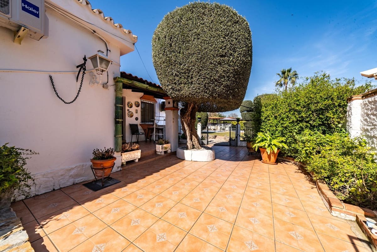 5 soverom Villa til salgs i Alhaurin de la Torre med svømmebasseng - € 1 390 000 (Ref: 9972128)