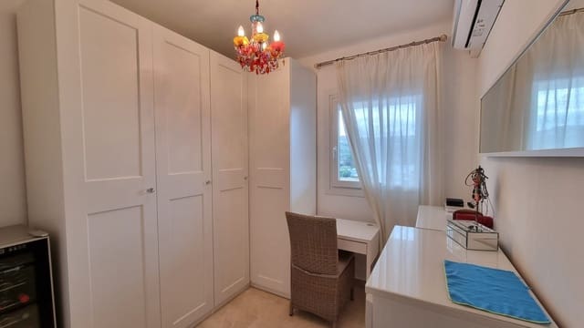 2 soverom Leilighet til salgs i San Luis de Sabinillas, Manilva med svømmebasseng garasje - € 318 000 (Ref: 9972129)