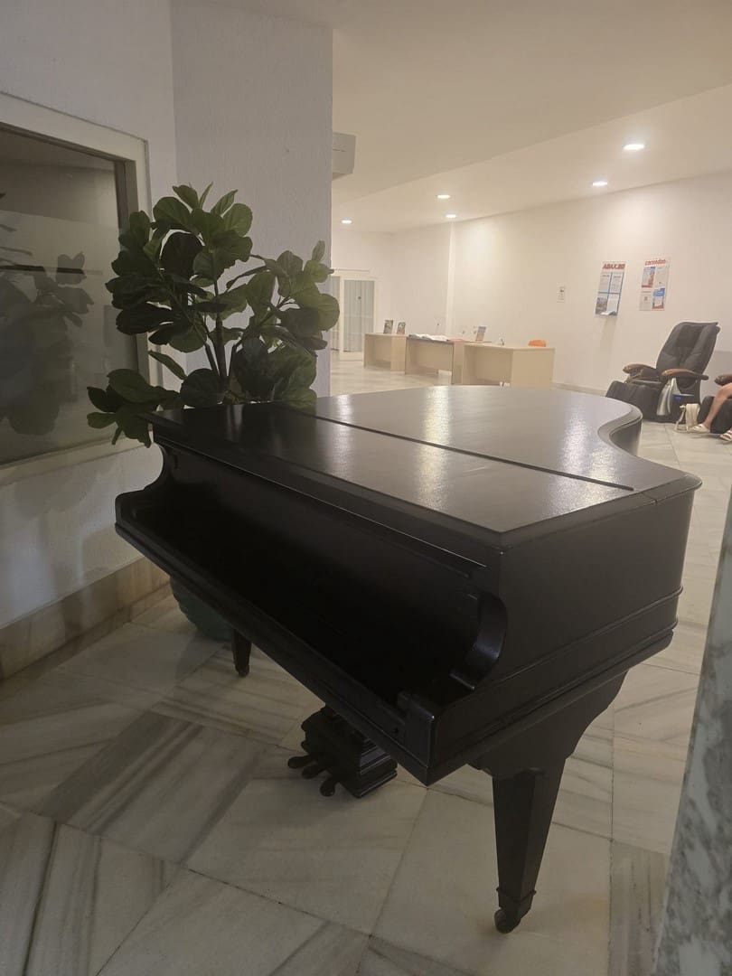 1 soveværelse Lejlighed til salg i Fuengirola - € 250.000 (Ref: 9972131)