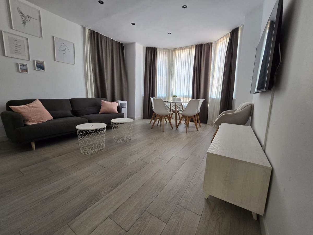 1 soveværelse Lejlighed til salg i Fuengirola - € 250.000 (Ref: 9972131)