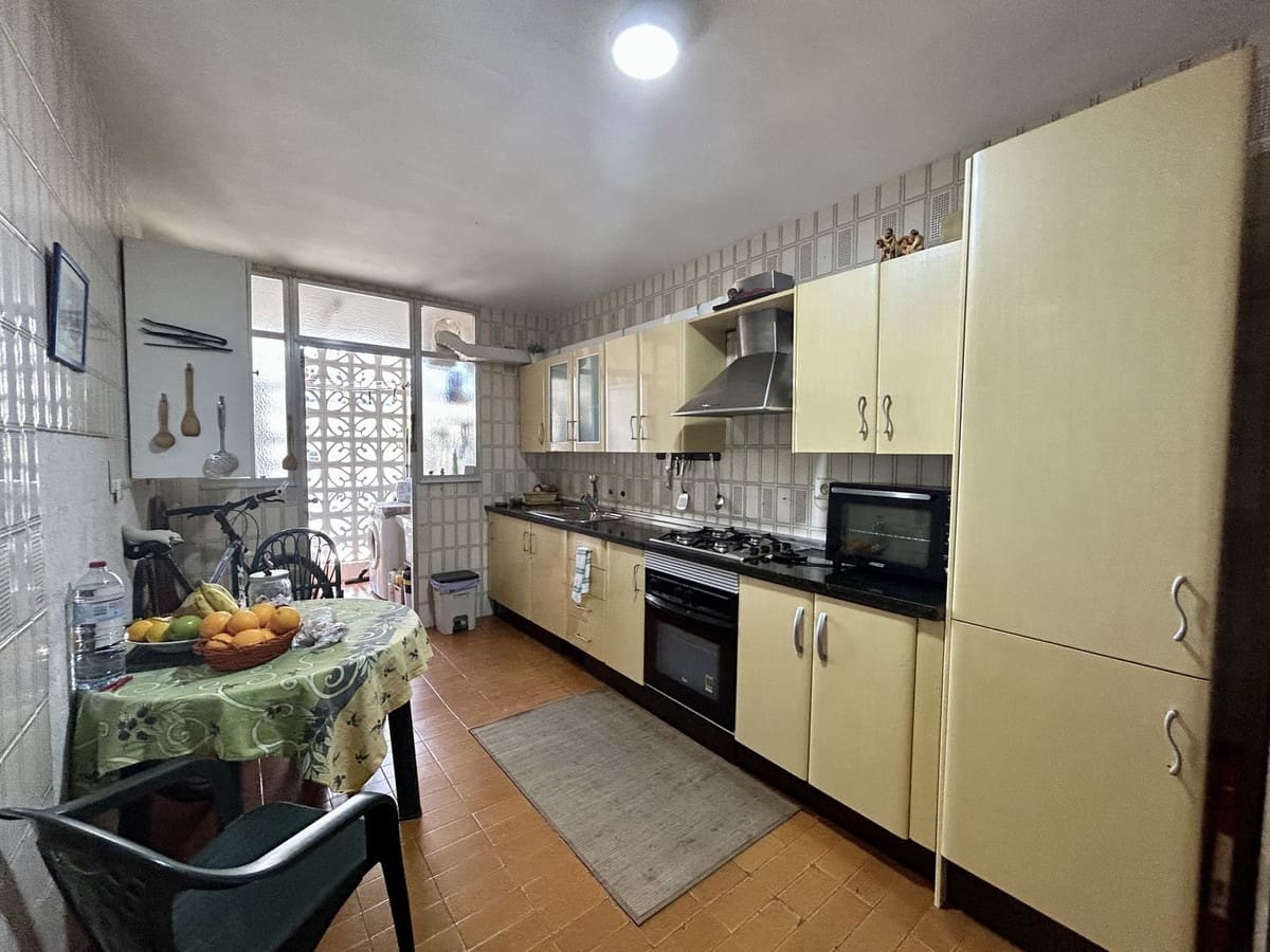 4 chambre Appartement à vendre à Torremolinos avec garage - 360 000 € (Ref: 9972132)