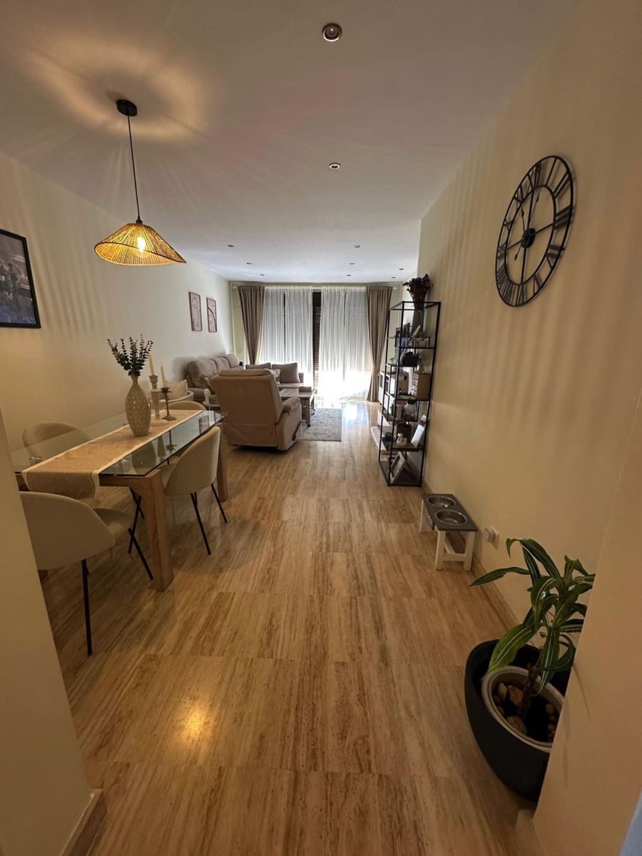 2 sovrum Lägenhet till salu i Estepona med pool garage - 370 000 € (Ref: 9972139)