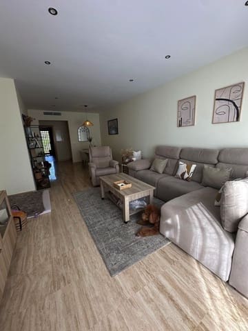 2 sovrum Lägenhet till salu i Estepona med pool garage - 370 000 € (Ref: 9972139)