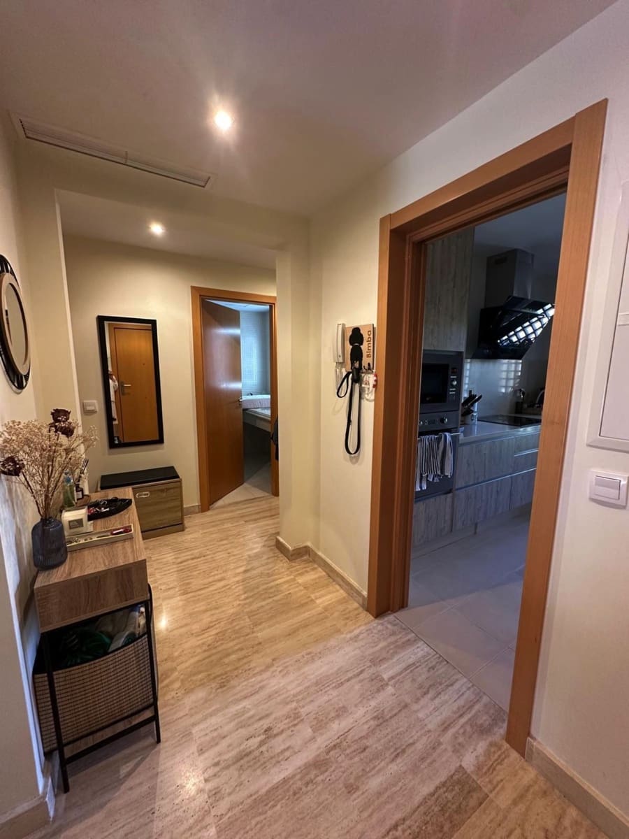 2 sovrum Lägenhet till salu i Estepona med pool garage - 370 000 € (Ref: 9972139)