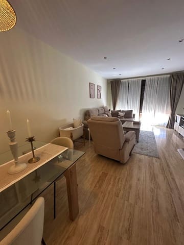 2 sovrum Lägenhet till salu i Estepona med pool garage - 370 000 € (Ref: 9972139)