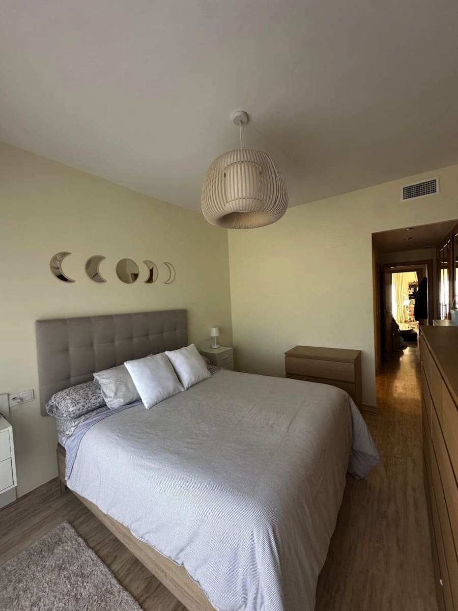 2 sovrum Lägenhet till salu i Estepona med pool garage - 370 000 € (Ref: 9972139)