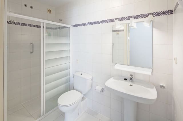 2 soveværelse Lejlighed til salg i Atalaya-Isdabe, Estepona med swimmingpool - € 340.000 (Ref: 9972142)