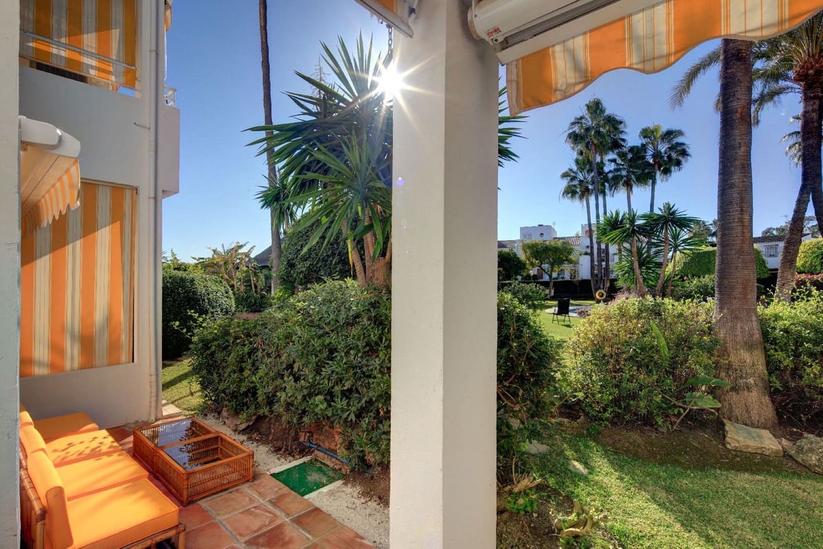2 bedroom Apartment for sale in Atalaya-Isdabe with pool - € 340,000 (Ref: 9972142)
