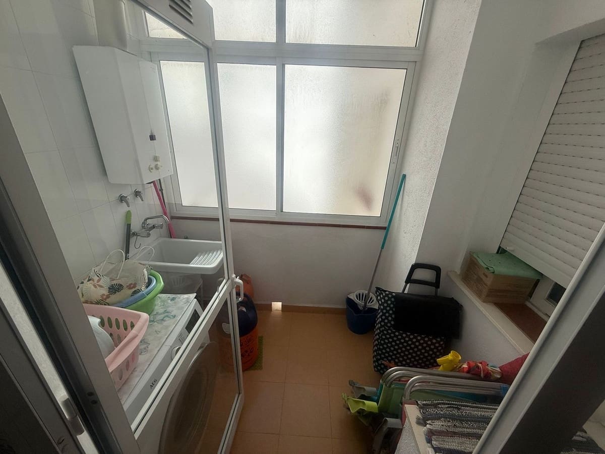 3 slaapkamer Appartement te koop in Estepona - € 370.000 (Ref: 9972144)