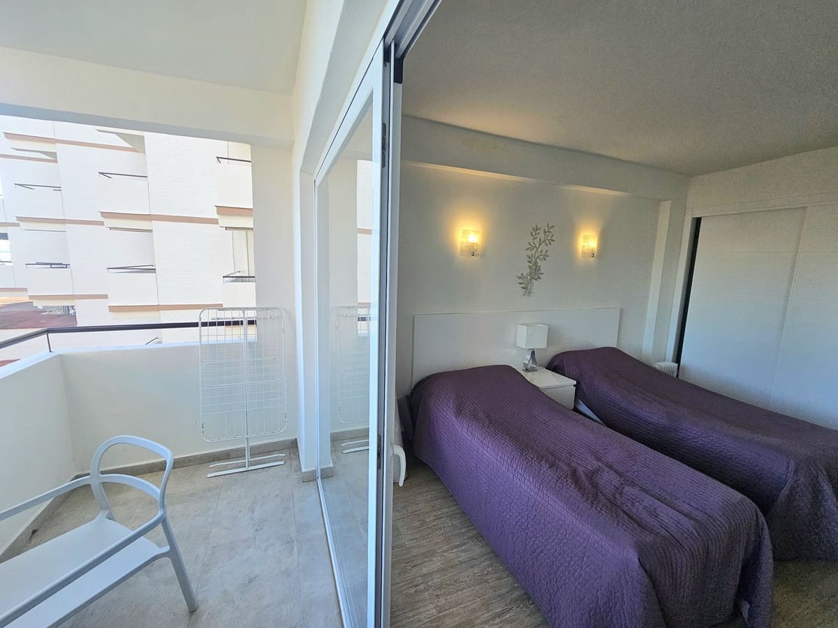 1 soverom Leilighet til salgs i Torremolinos med svømmebasseng - € 275 000 (Ref: 9972145)
