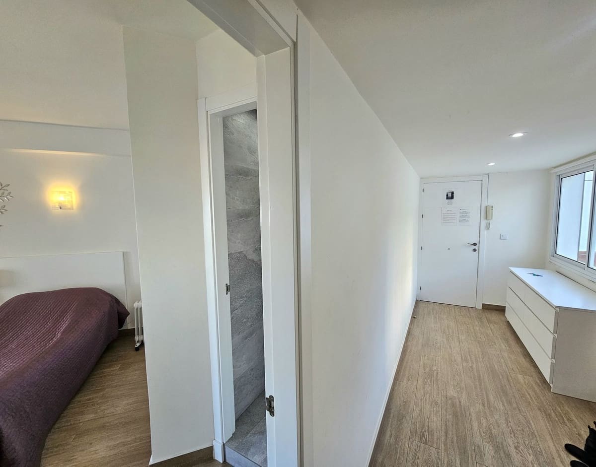 1 soverom Leilighet til salgs i Torremolinos med svømmebasseng - € 275 000 (Ref: 9972145)