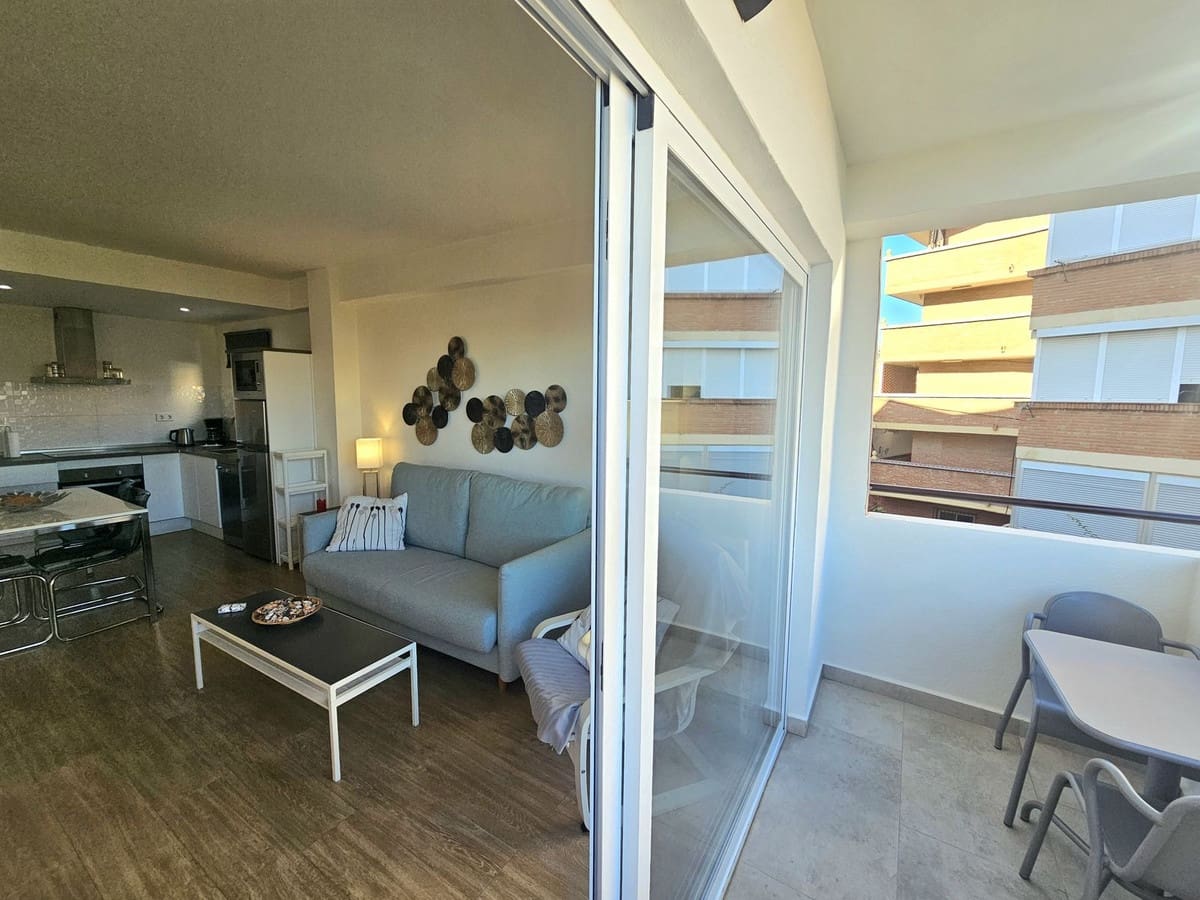 1 soverom Leilighet til salgs i Torremolinos med svømmebasseng - € 275 000 (Ref: 9972145)