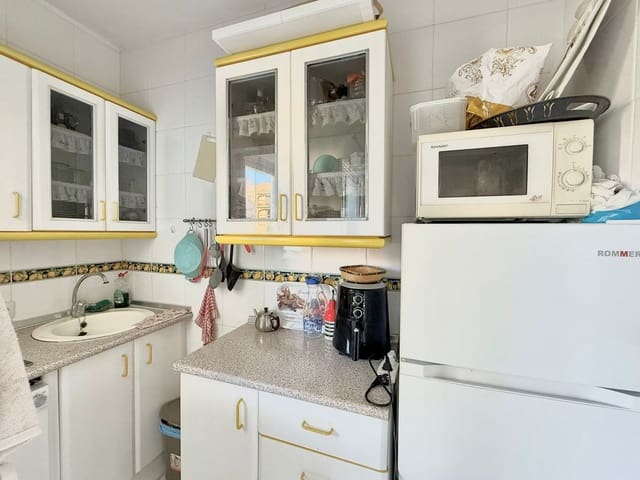 1 soveværelse Lejlighed til salg i Fuengirola med swimmingpool - € 242.000 (Ref: 9972146)