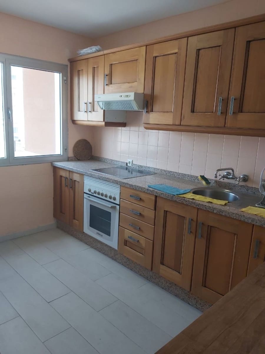 Apartamento de 2 habitaciones en Fuengirola en venta - 369.000 € (Ref: 9972148)