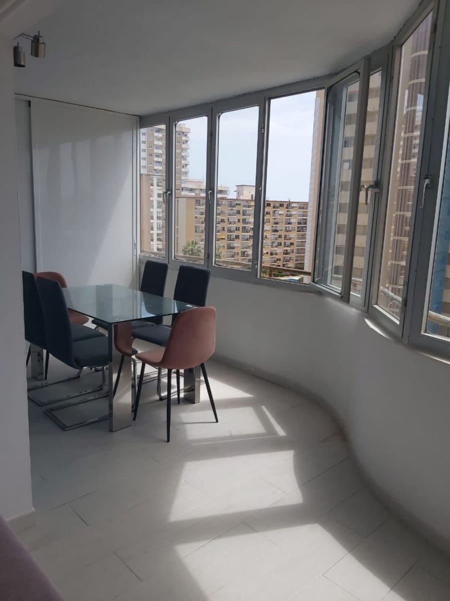 Apartamento de 2 habitaciones en Fuengirola en venta - 369.000 € (Ref: 9972148)