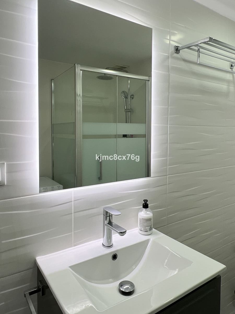 Estudio en Calahonda en venta con piscina - 235.000 € (Ref: 9972150)