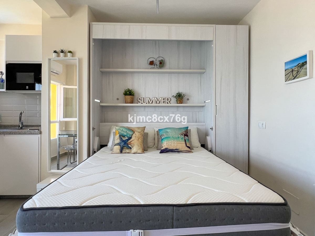 Estudio en Calahonda en venta con piscina - 235.000 € (Ref: 9972150)