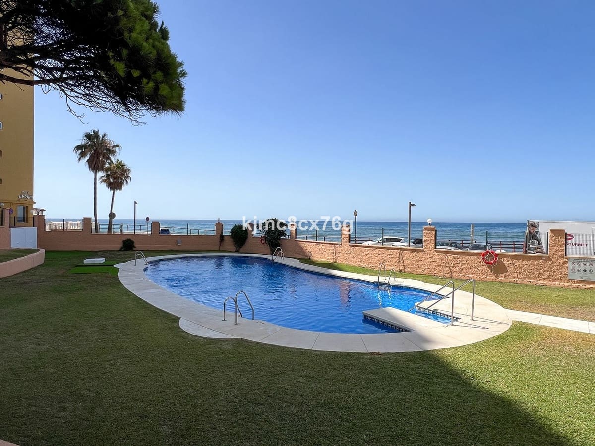 Estudio en Calahonda en venta con piscina - 235.000 € (Ref: 9972150)