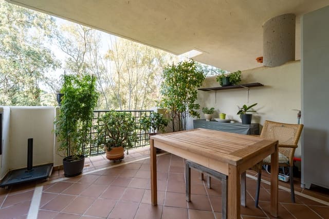 2 chambre Appartement à vendre à Elviria, Marbella avec piscine garage - 367 000 € (Ref: 9972151)