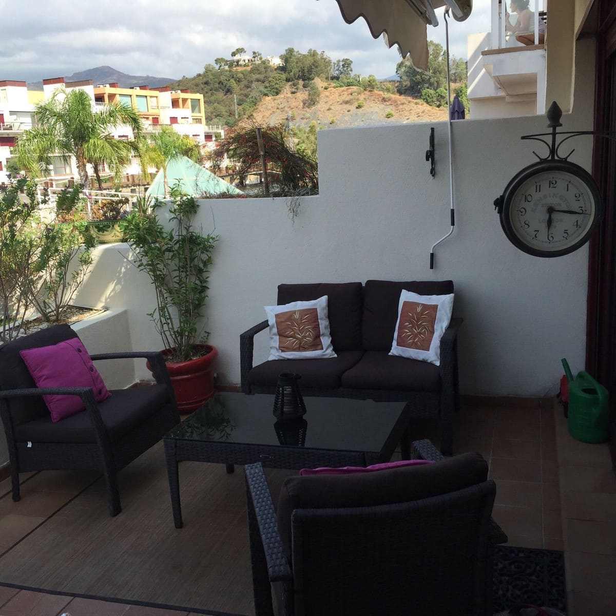 2 sovrum Lägenhet till salu i Benahavis med pool garage - 370 000 € (Ref: 9972152)