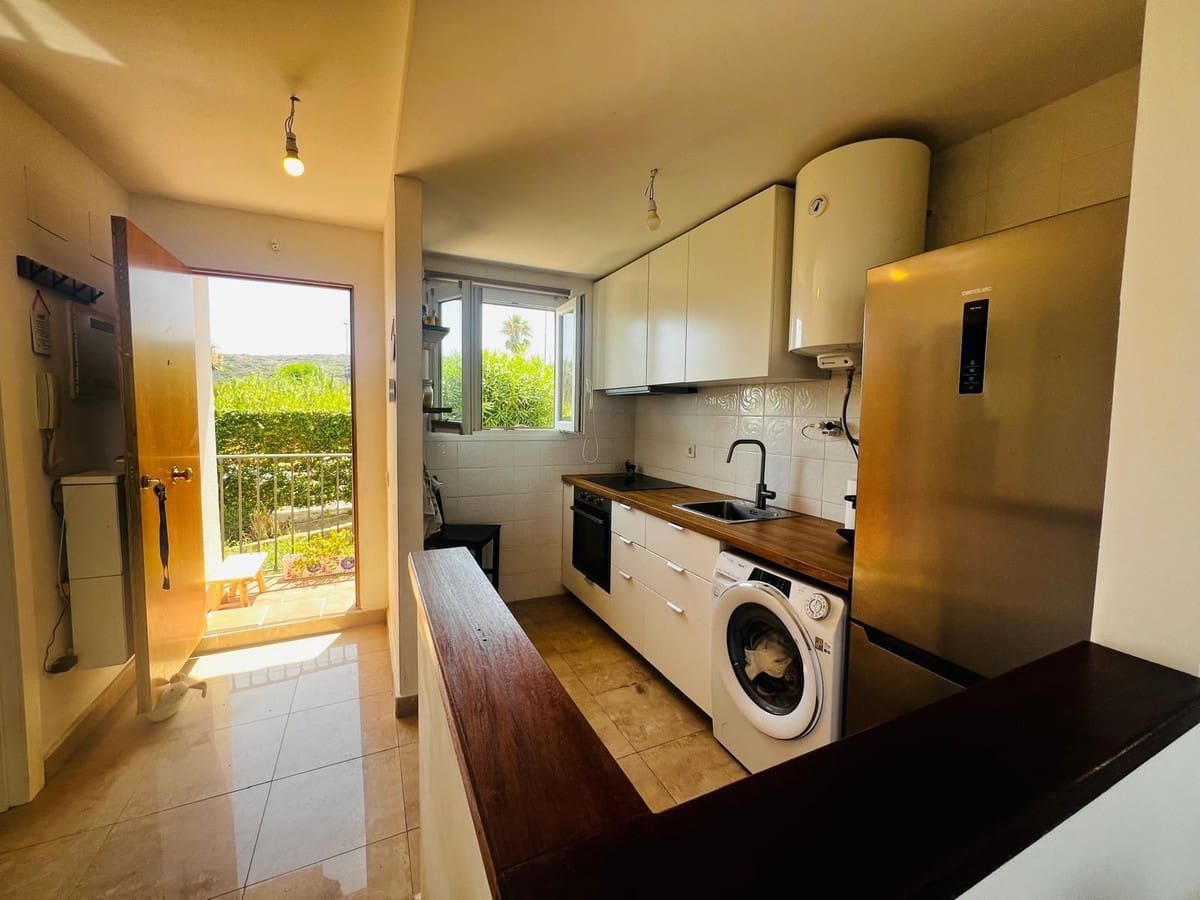 Apartamento de 2 habitaciones en Punta de la Chullera en venta con piscina - 293.000 € (Ref: 9972155)