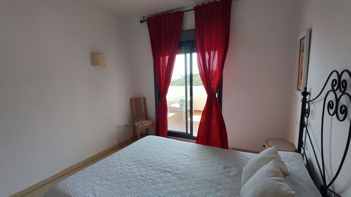 Apartamento de 3 habitaciones en Punta de la Chullera en venta con piscina - 410.000 € (Ref: 9972157)