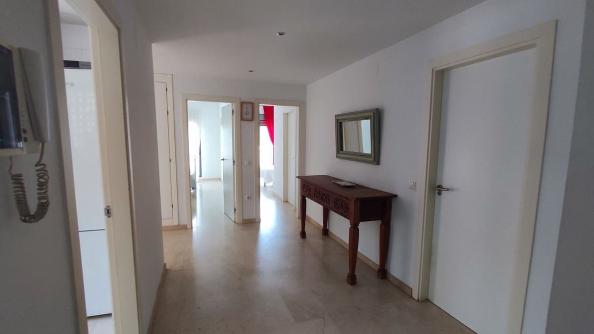 Apartamento de 3 habitaciones en Punta de la Chullera en venta con piscina - 410.000 € (Ref: 9972157)