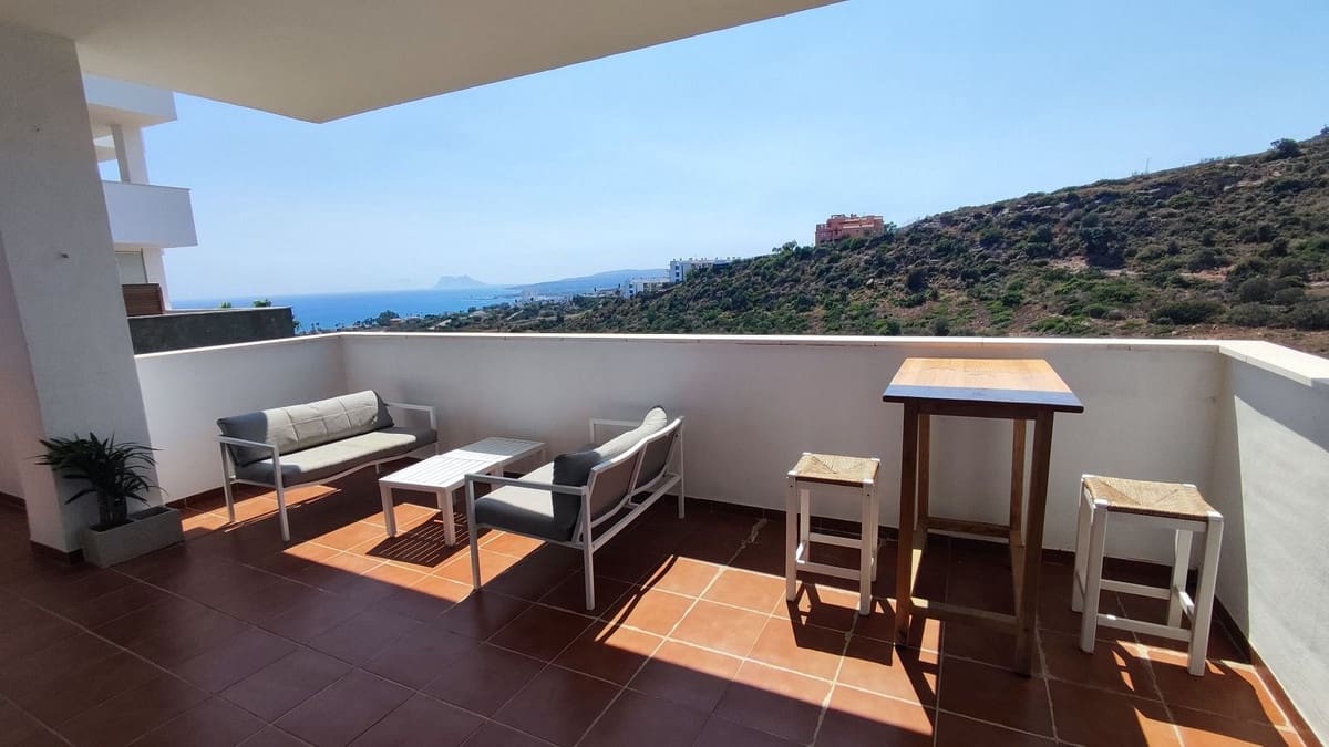Apartamento de 3 habitaciones en Punta de la Chullera en venta con piscina - 410.000 € (Ref: 9972157)