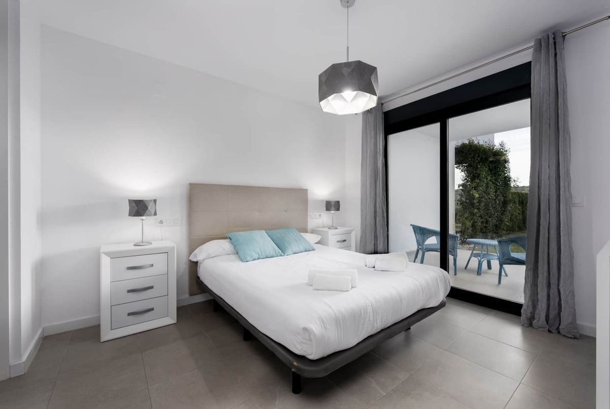 2 soveværelse Lejlighed til salg i Bahia de Casares med swimmingpool garage - € 399.000 (Ref: 9972160)