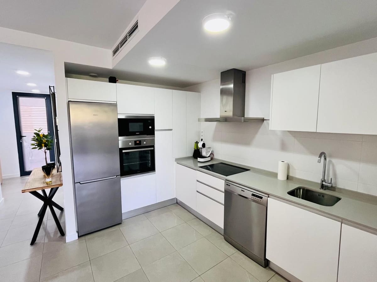 2 soveværelse Lejlighed til salg i Bahia de Casares med swimmingpool garage - € 399.000 (Ref: 9972160)