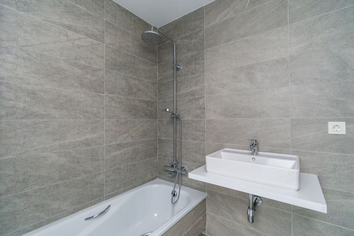 2 bedroom Townhouse for sale in Manilva with pool - € 399,000 (Ref: 9972161)