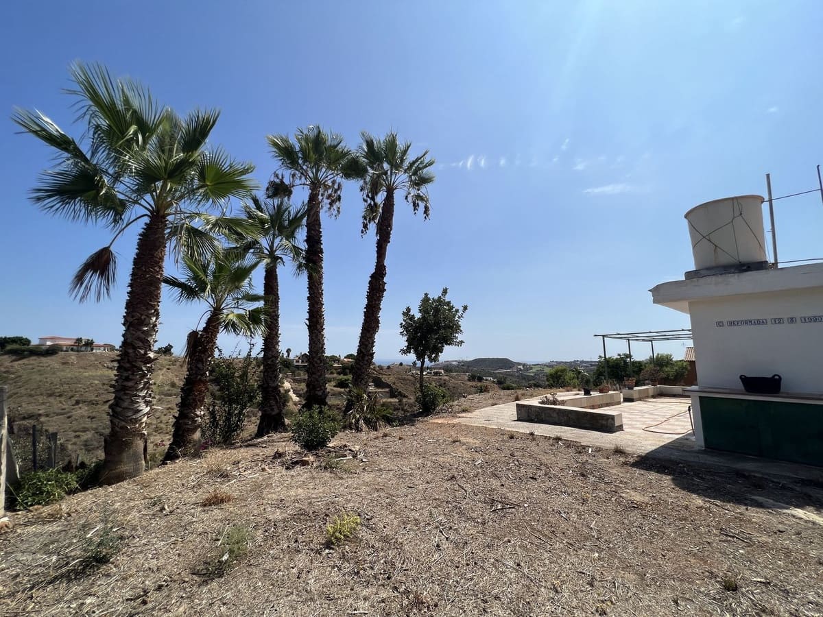 1 bedroom Finca/Country House for sale in La Cala de Mijas - € 370,000 (Ref: 9972164)