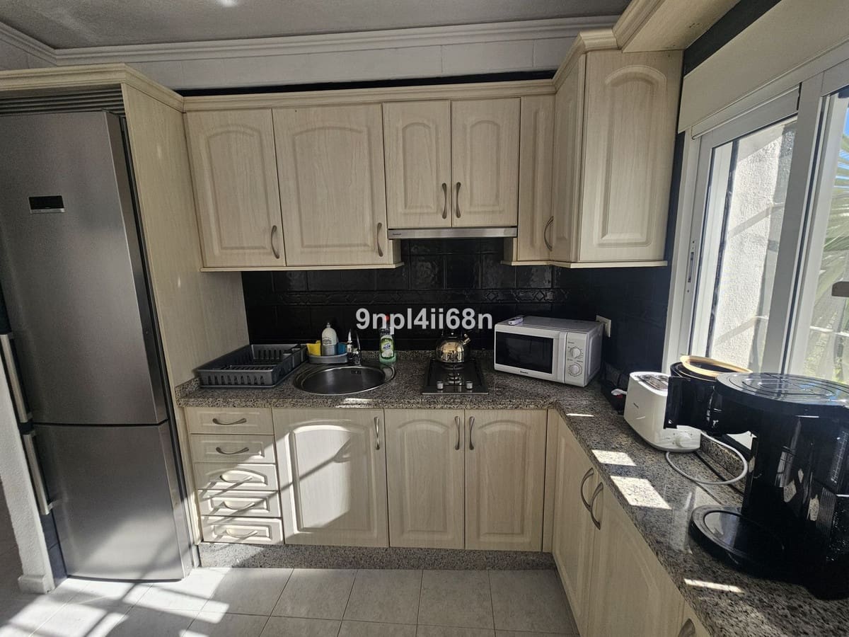 1 makuuhuone Huoneisto myytävänä paikassa Riviera del Sol mukana uima-altaan - 325 000 € (Ref: 9972165)