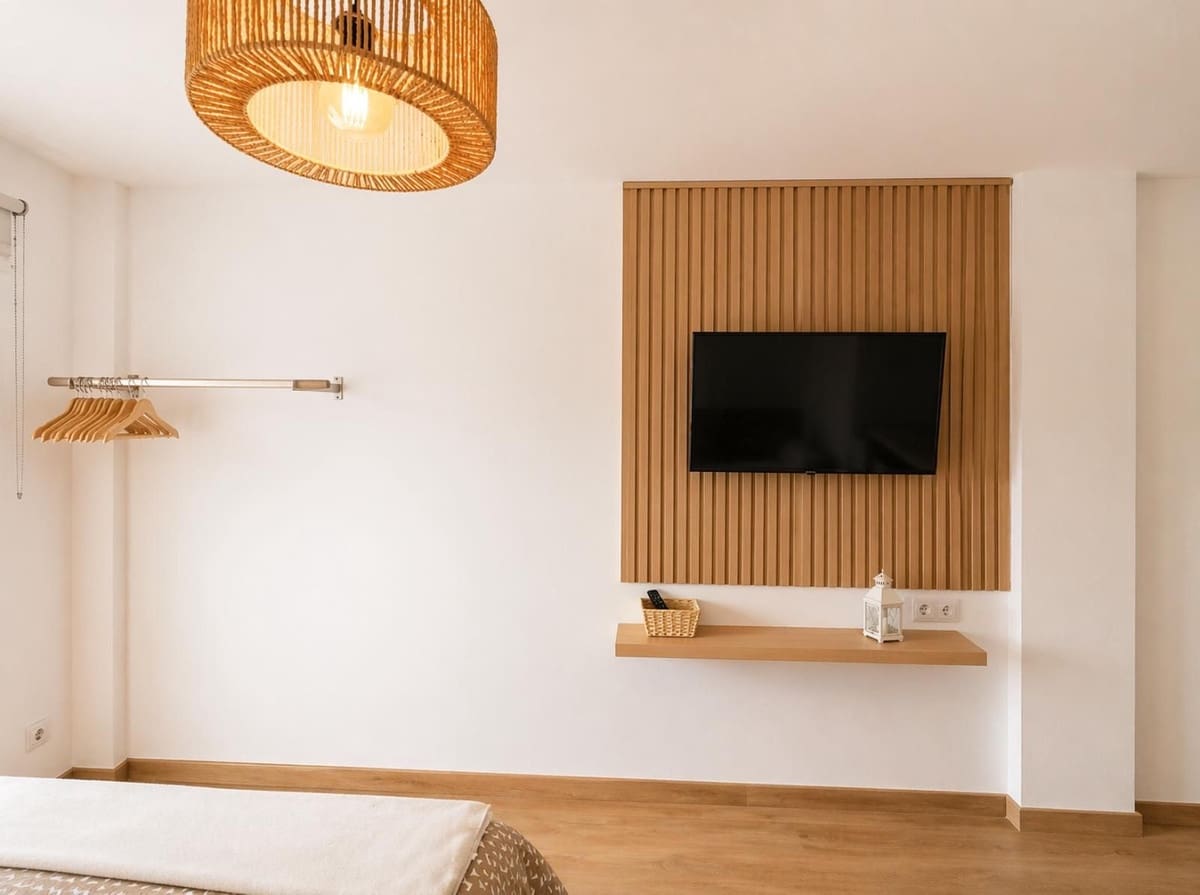 Studio for sale in Calahonda with pool - € 282,000 (Ref: 9972166)
