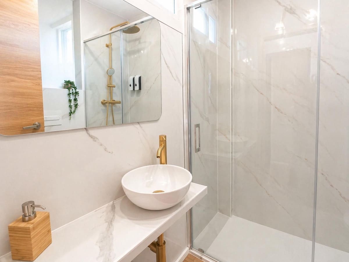 Studio for sale in Calahonda with pool - € 282,000 (Ref: 9972166)