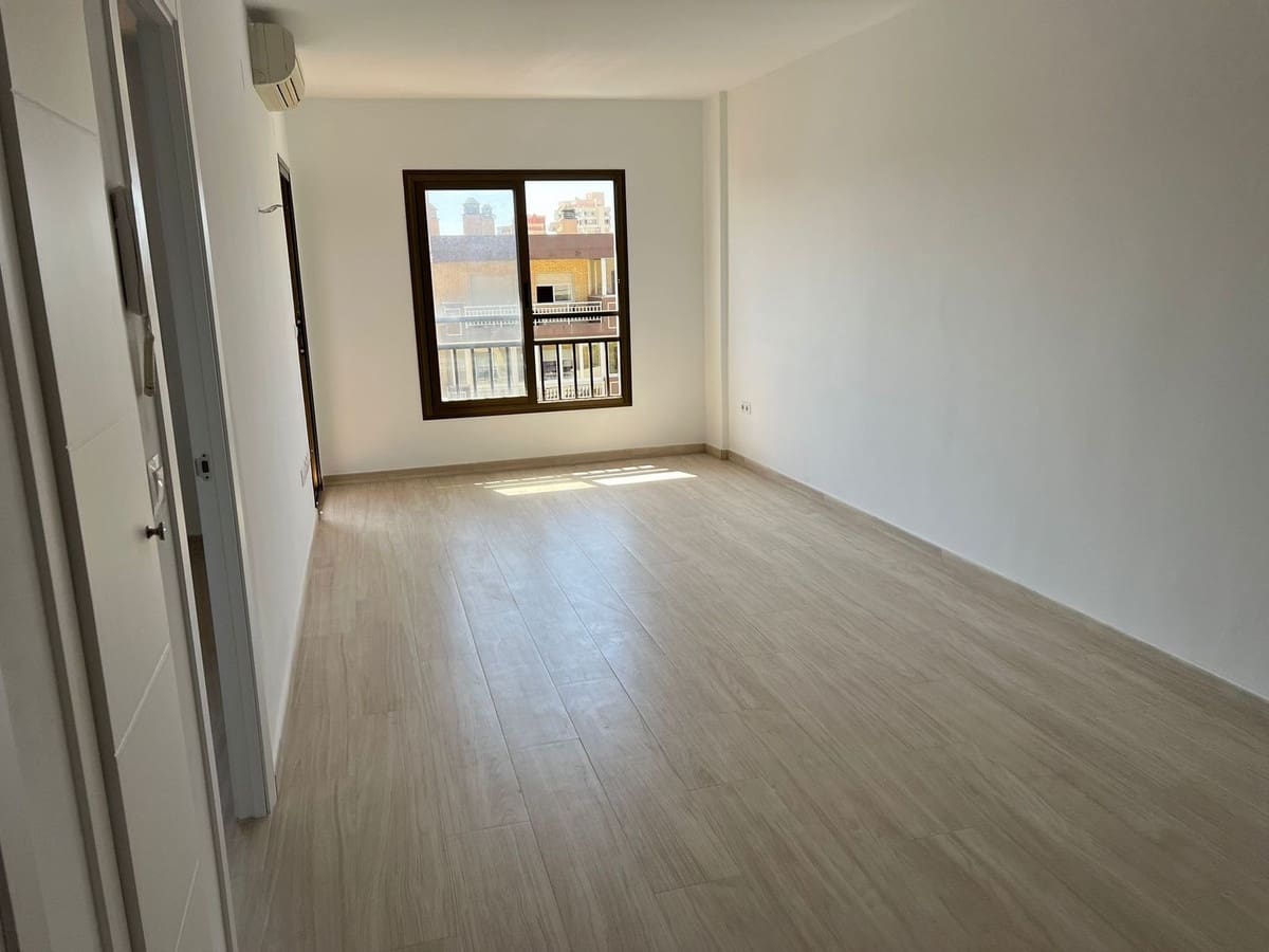 Apartamento de 1 habitación en Fuengirola en venta con piscina - 335.000 € (Ref: 9972167)
