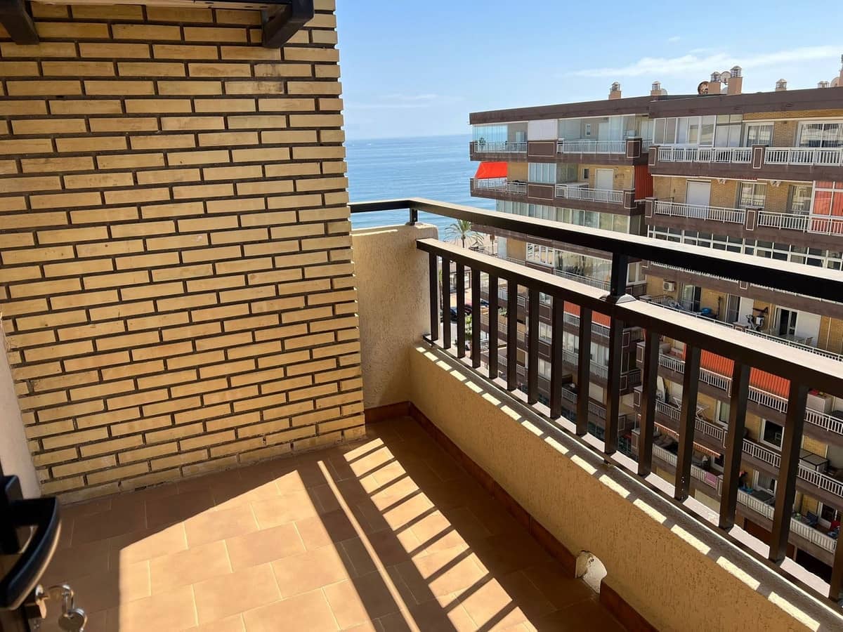 Apartamento de 1 habitación en Fuengirola en venta con piscina - 335.000 € (Ref: 9972167)