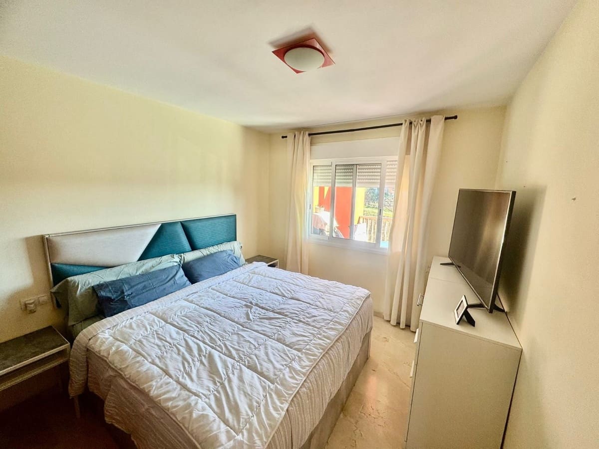 2 sovrum Lägenhet till salu i Fuengirola med pool garage - 359 000 € (Ref: 9972170)
