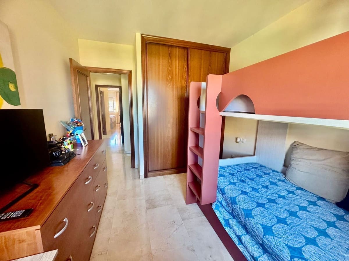 2 sovrum Lägenhet till salu i Fuengirola med pool garage - 359 000 € (Ref: 9972170)