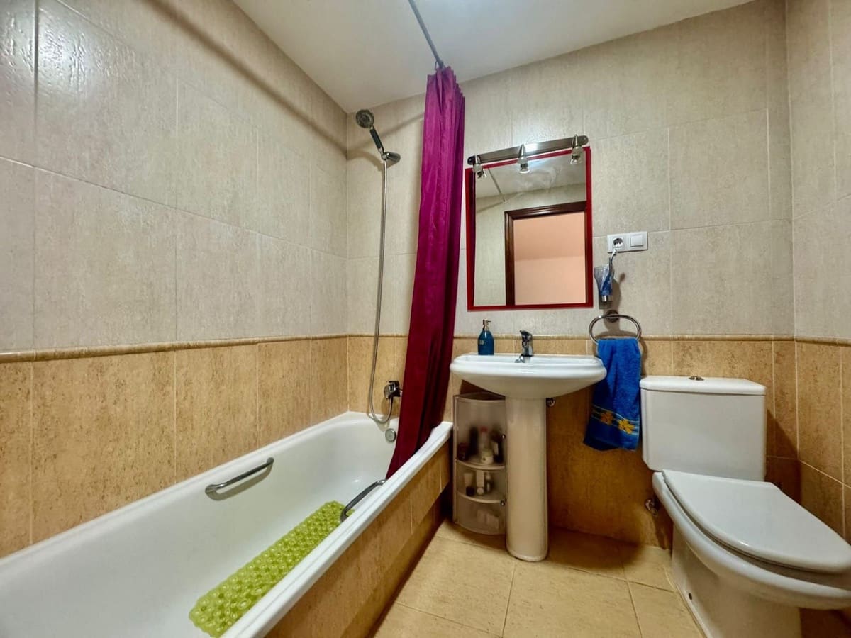2 sovrum Lägenhet till salu i Fuengirola med pool garage - 359 000 € (Ref: 9972170)