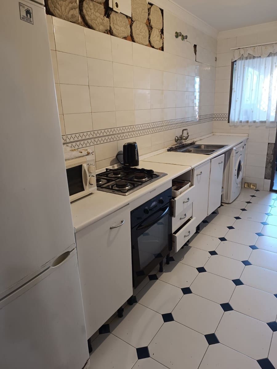 4 soveværelse Lejlighed til salg i San Luis de Sabinillas - € 295.000 (Ref: 9972172)
