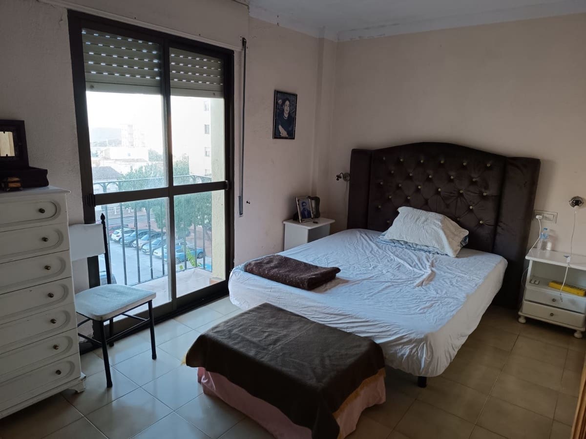 4 soveværelse Lejlighed til salg i San Luis de Sabinillas - € 295.000 (Ref: 9972172)
