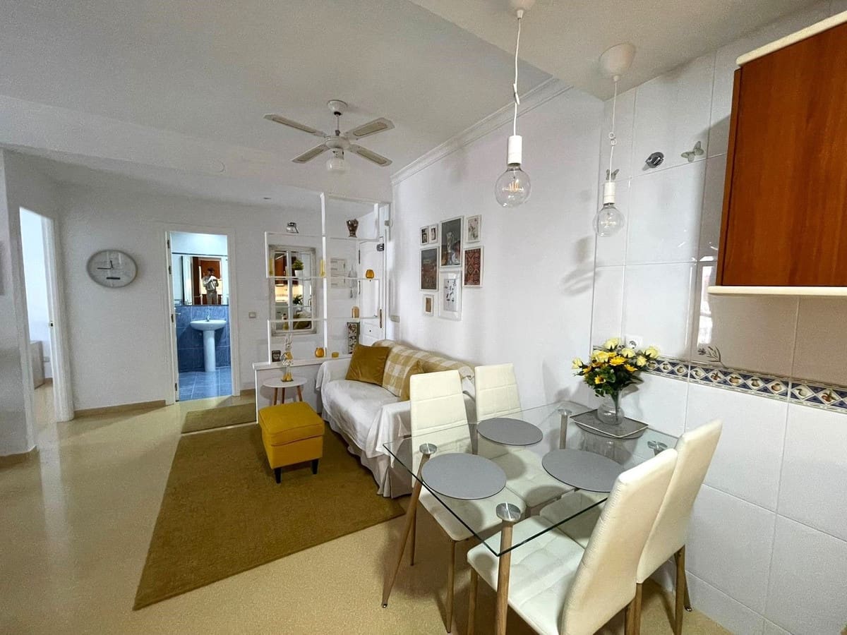 3 soverom Leilighet til salgs i San Luis de Sabinillas med svømmebasseng - € 292 000 (Ref: 9972176)