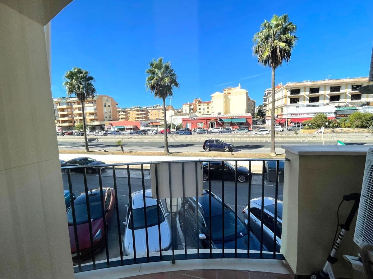 3 soverom Leilighet til salgs i San Luis de Sabinillas med svømmebasseng - € 292 000 (Ref: 9972176)