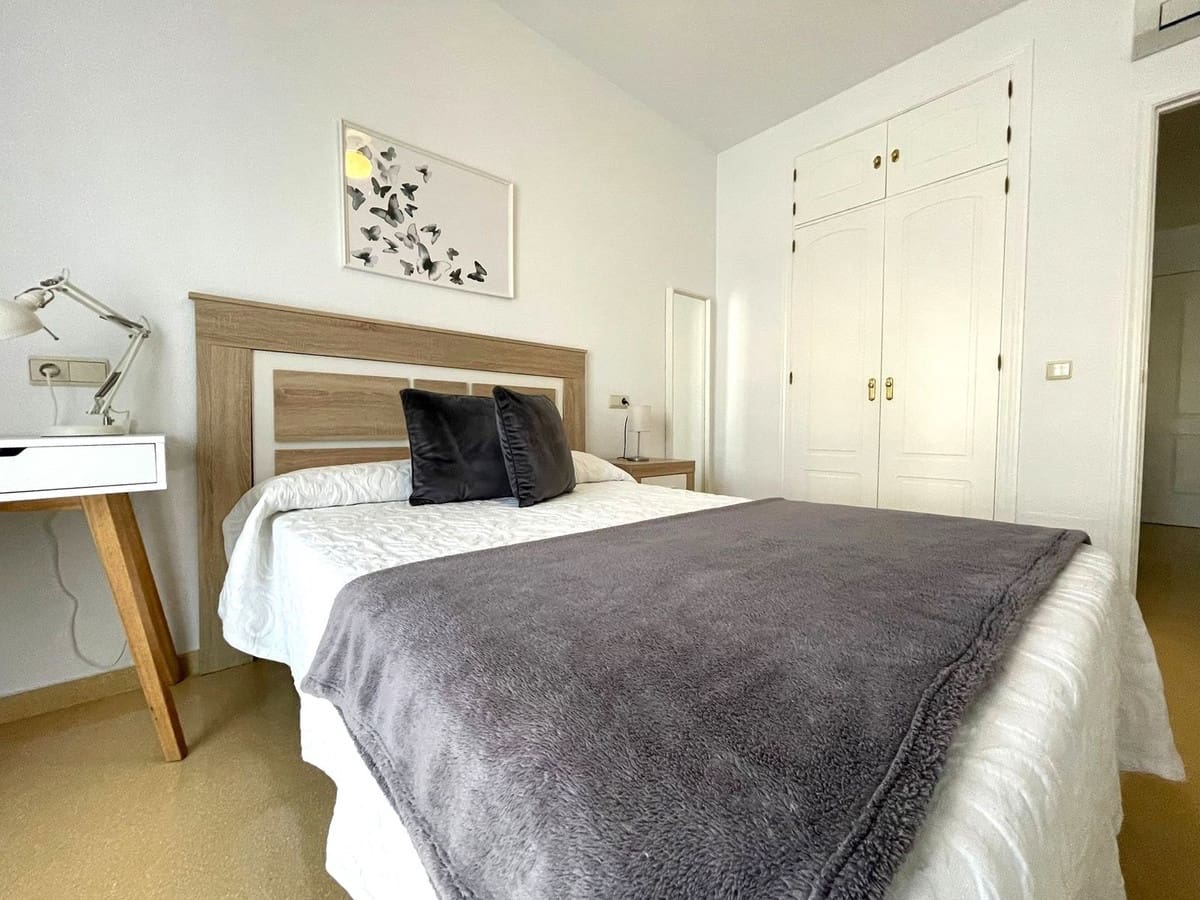 3 soverom Leilighet til salgs i San Luis de Sabinillas med svømmebasseng - € 292 000 (Ref: 9972176)