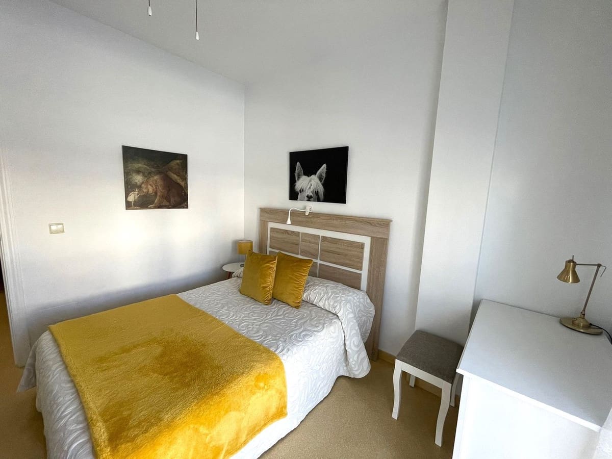 3 soverom Leilighet til salgs i San Luis de Sabinillas med svømmebasseng - € 292 000 (Ref: 9972176)
